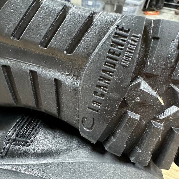 La Canadienne NWOB Aidan Shearling Lined Leather Bootie Black Size 6.5 Side Zip - Picture 9 of 10